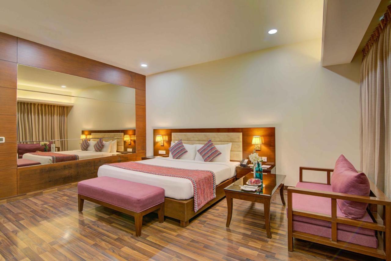Hotel Home In By Amrik Sukhdev Sonipat Ngoại thất bức ảnh