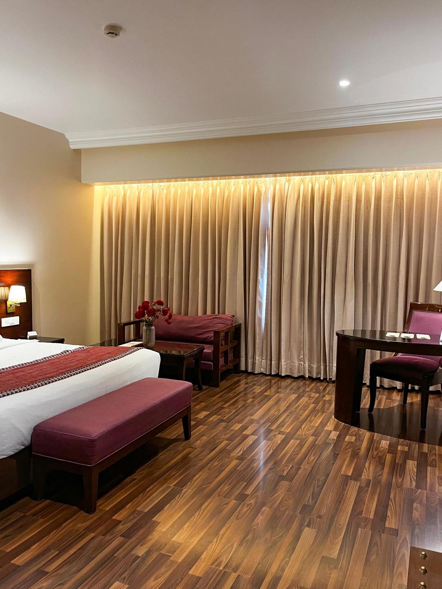 Hotel Home In By Amrik Sukhdev Sonipat Ngoại thất bức ảnh